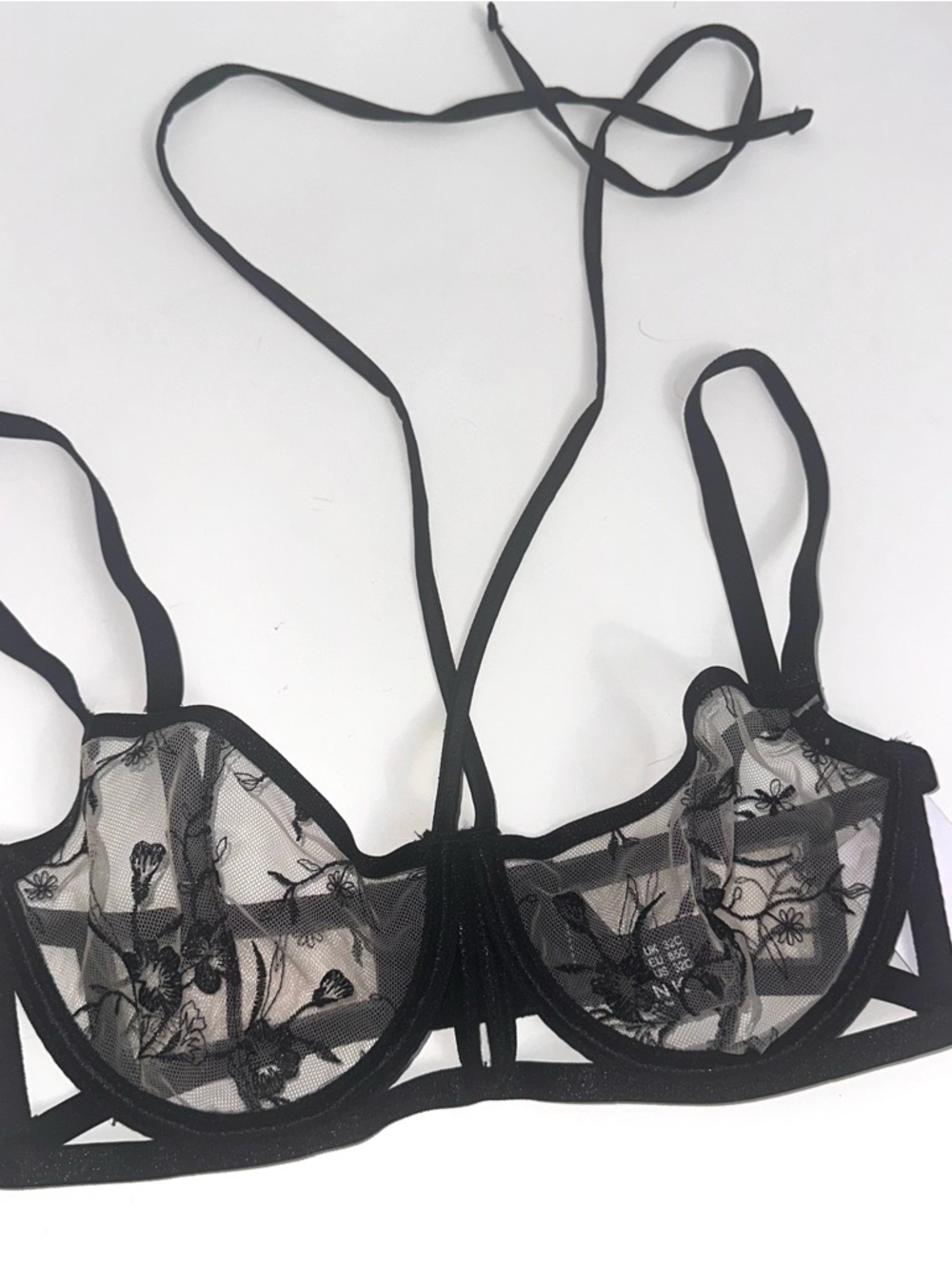 Sheer Floral Lace Underwire Bralette - Black 32 C